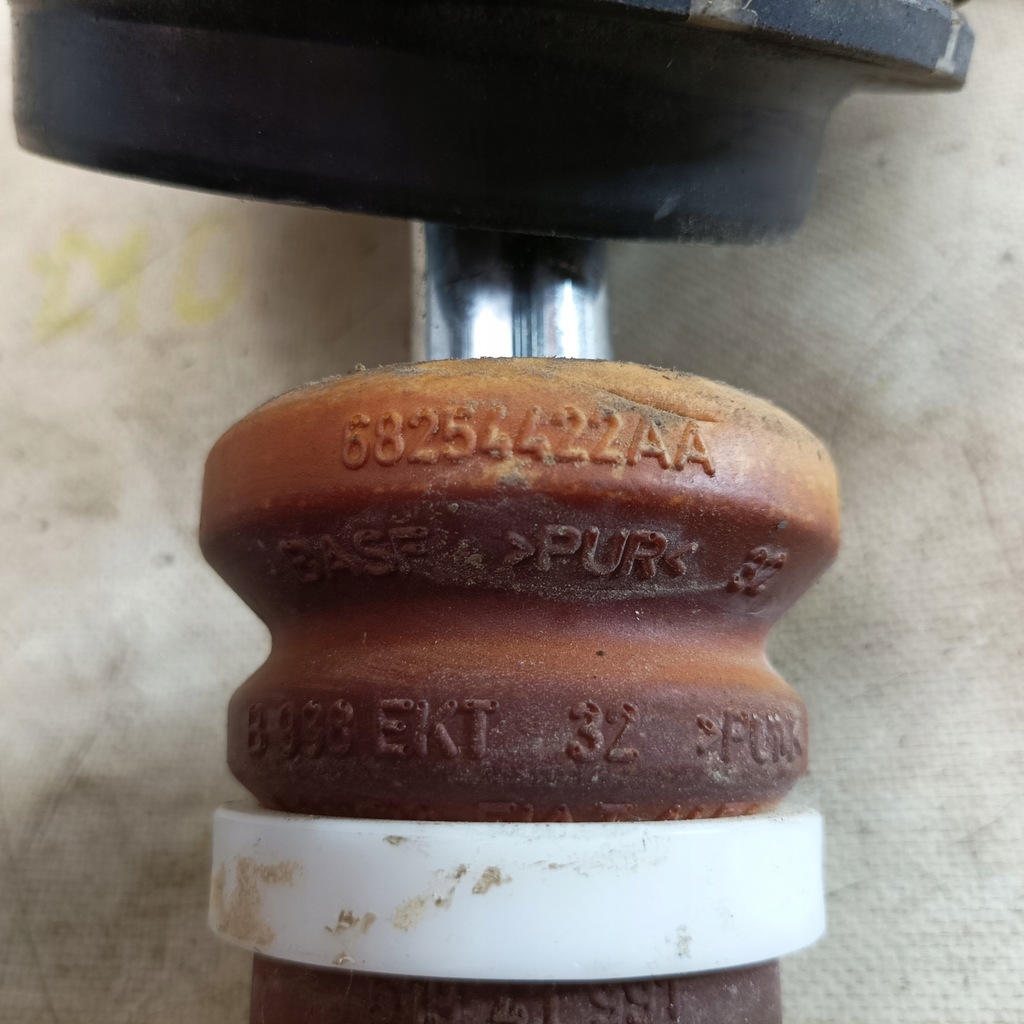 фото №9, Jeep compass 17- кронштейн амортизатора перед usa