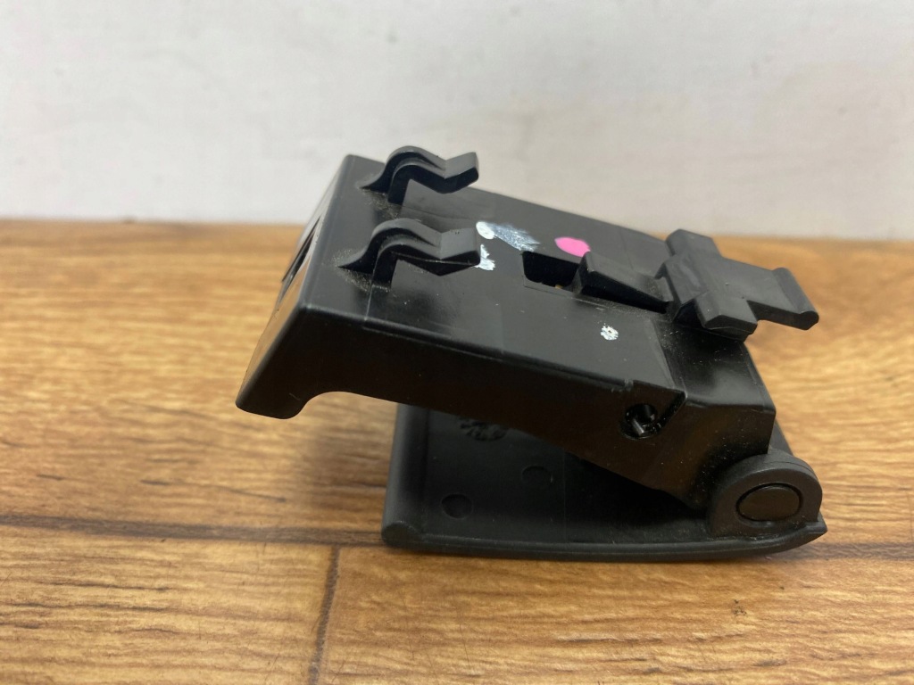 фото №5, Кронштейн тяга трос капот dodge challenger 2015+