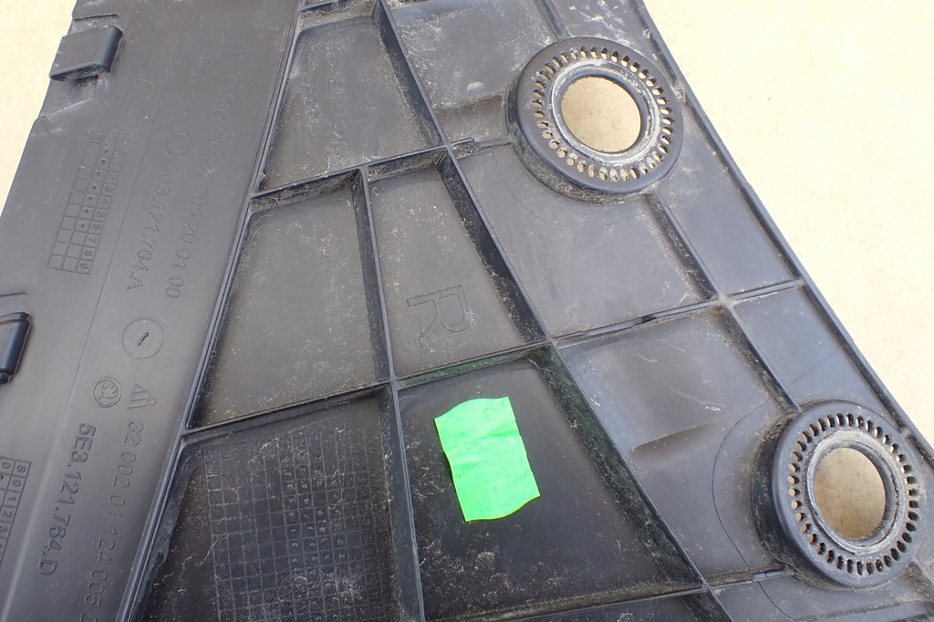 фото №8, Skoda octavia iv - воздуховод воздуха правая 5e3121764a