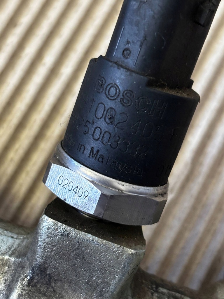 фото №2, Alfa romeo 159 2006 молдинг впрыскная