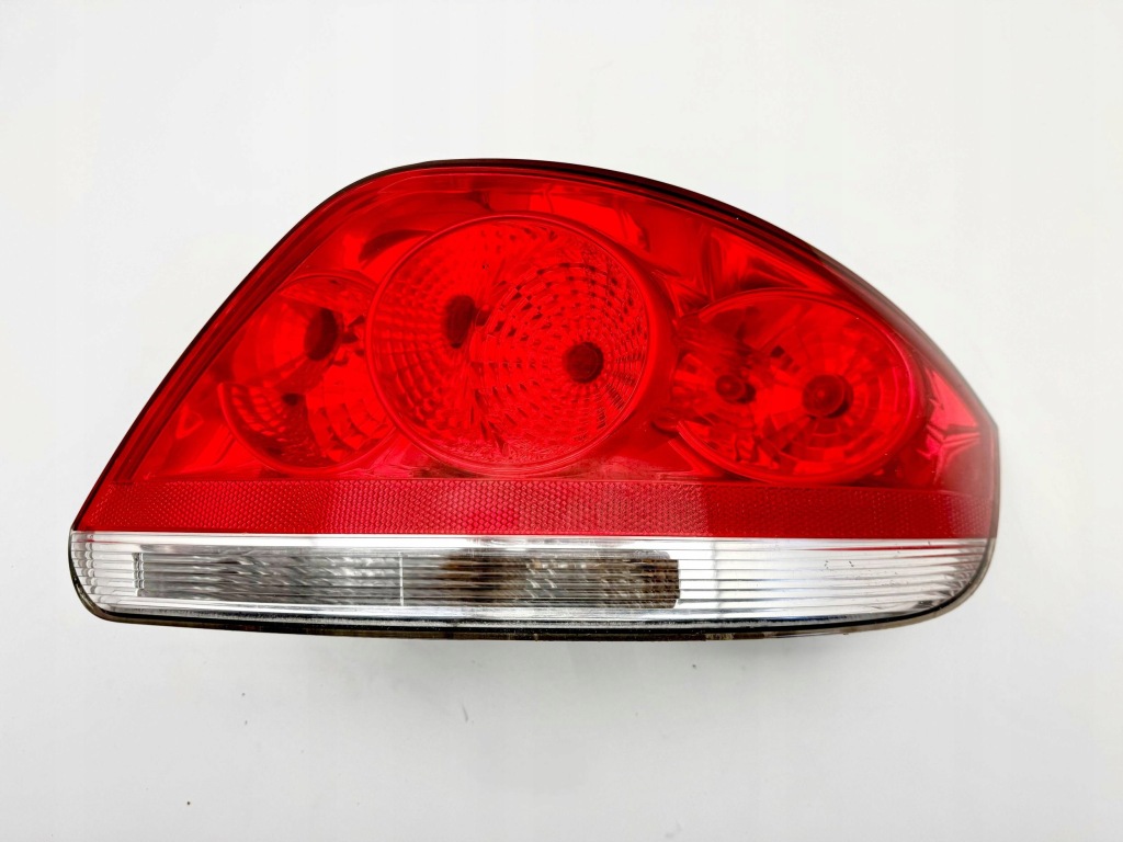 фото №4, Лампа задня права fiat linea