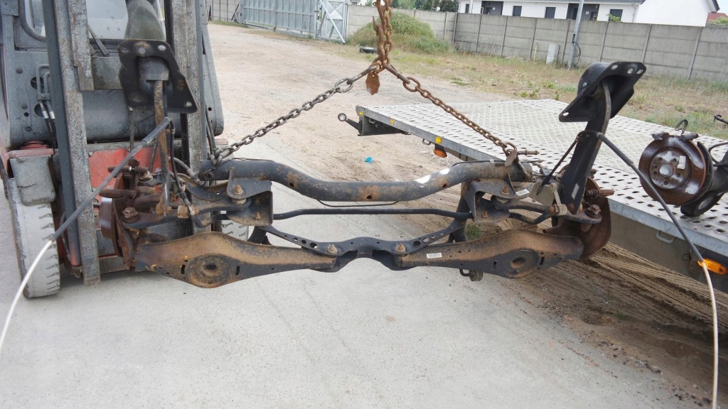 Купити Балка підвіска задні vw 1k0505315ba 2005r.