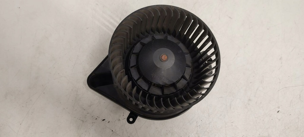 фото №6, Повітродувка вентилятор обдув audi a4 b6 2,4 v6