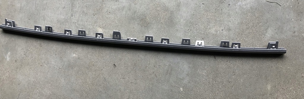 фото №1, Audi a6 c8 молдинг решітка 4k0853555.....