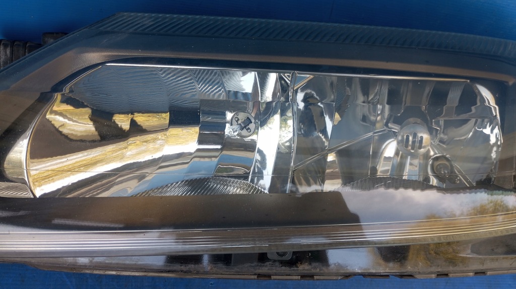 фото №10, Лампа фара лівий перед eu ксенон 8200163323 renault laguna ii 2 orygina