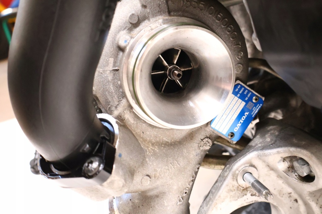 фото №5, Volvo xc40 2.0 d4 двигатель d4204t12