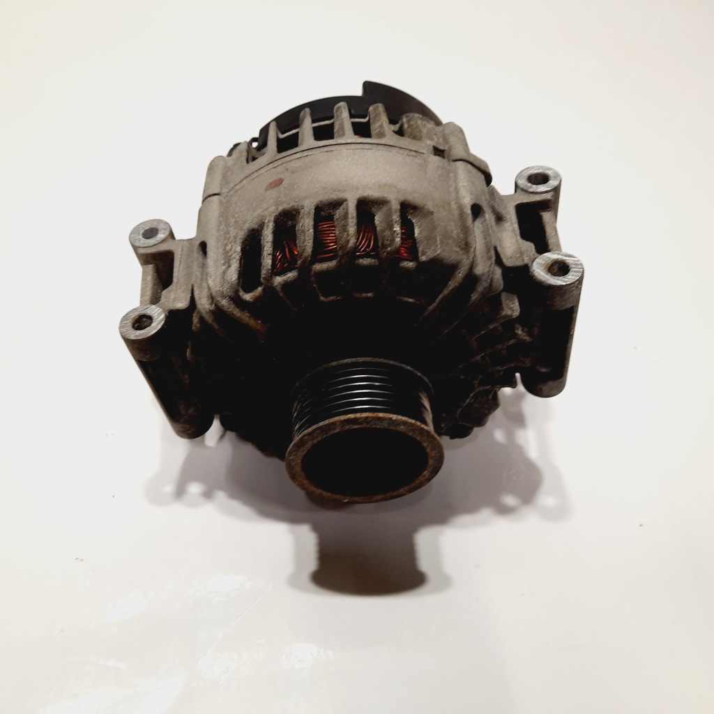 Купити Audi a6 c6 2.0 tfsi генератор 06d903016d