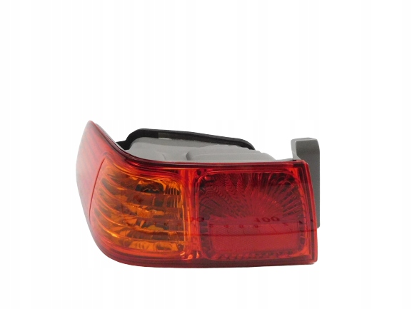 фото №1, Лампа правый задняя toyota camry gracia 96-01