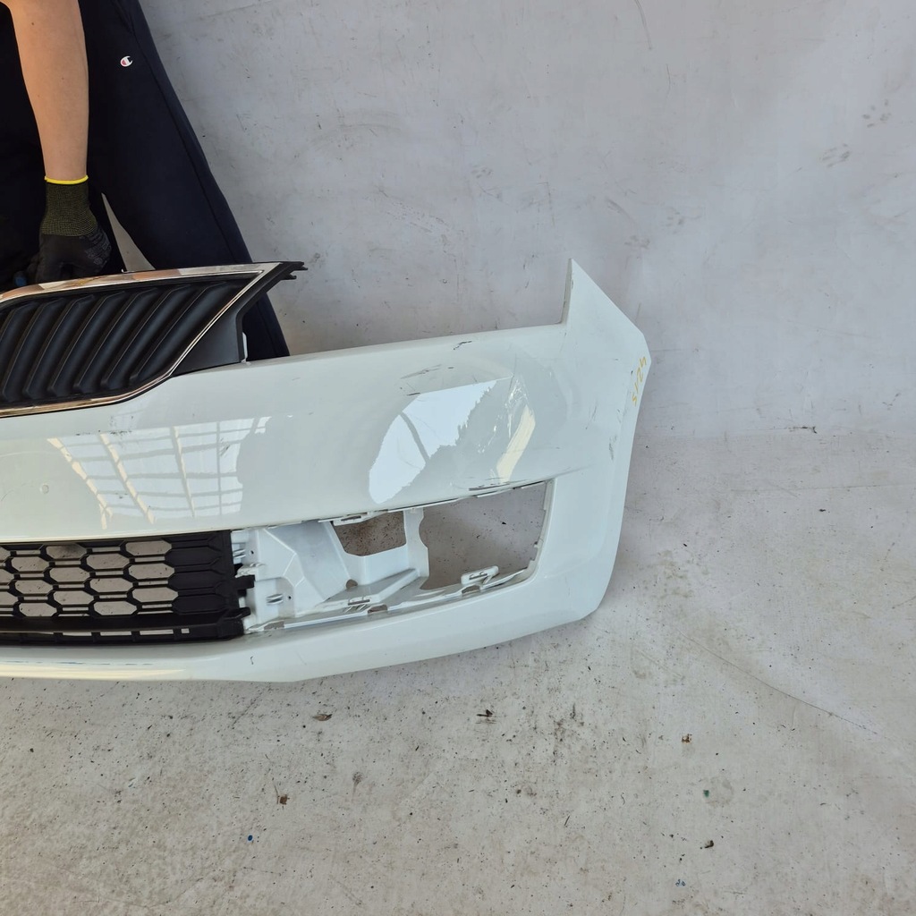 фото №5, Skoda rapid lift 17-19 бампер перед передний плита