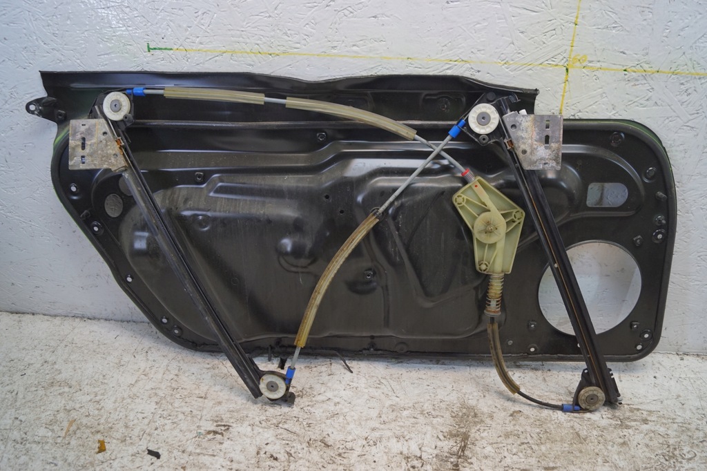 фото №8, Подъемник стекло правый перед porsche 911 997