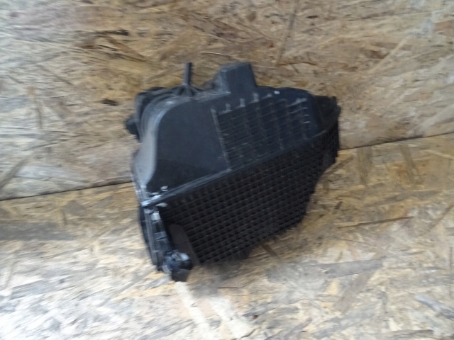 фото №2, Корпус фільтра повітря renault captur 165008308r