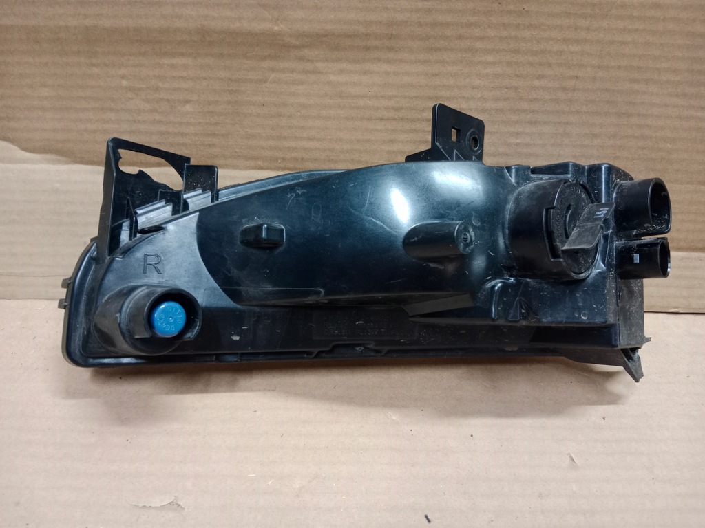 фото №2, Противотуманная фара поворотник правый vw t-roc 2ga