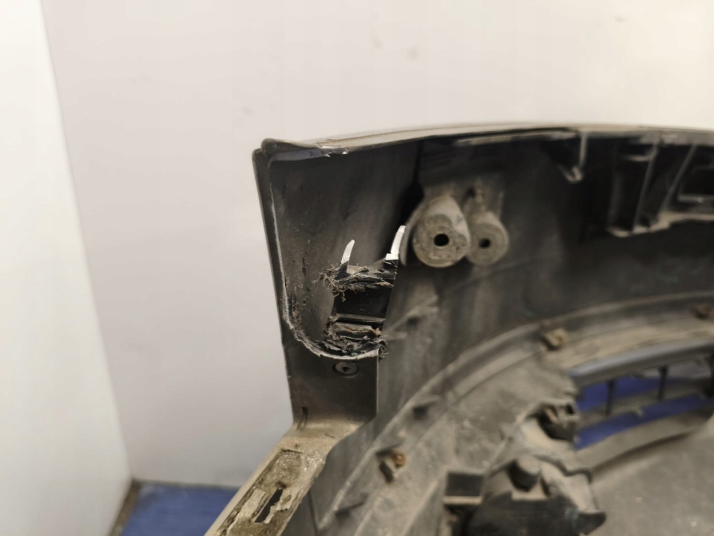 фото №15, Audi a6 c6 бампер перед ly1q