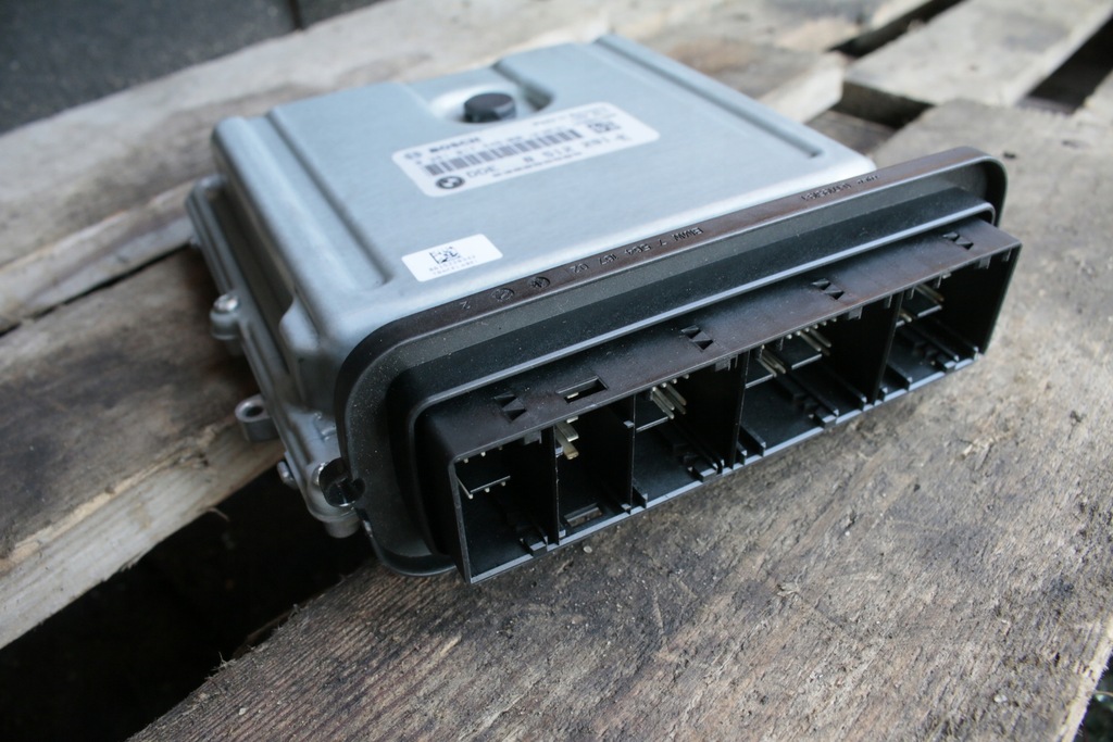 фото №1, Бортовий комп'ютер двигуна bmw e90 2.0