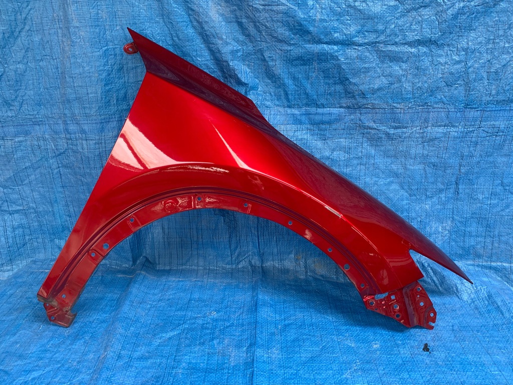 фото №1, Mazda cx5 ii 17- правый передний крыло