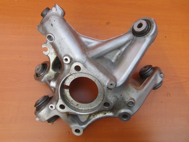 Tesla model 3 iii поворотный кулак задний  задняя правая 1044416-00-g левая 1044411-00-g Оригинал