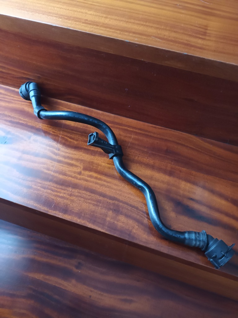 фото №1, Mercedes h247 wąż przewódzbiorniczek расширительный gla glb оригинал 247