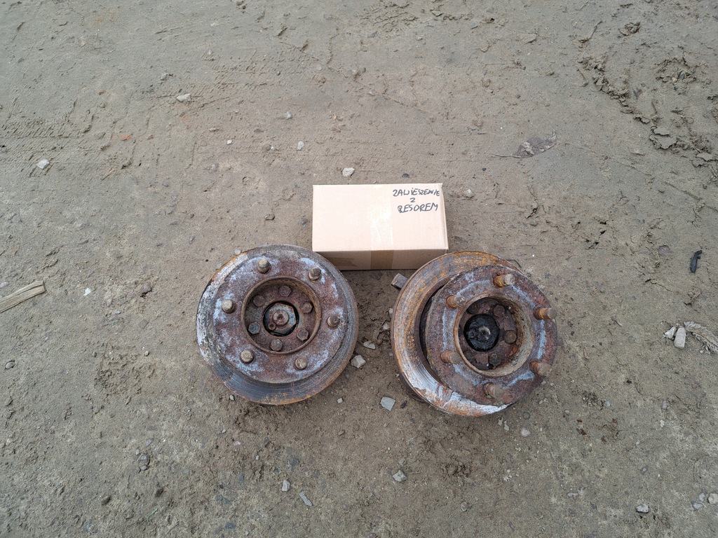 фото №1, Iveco daily поворотний кулак права двійник підвіска з resorem