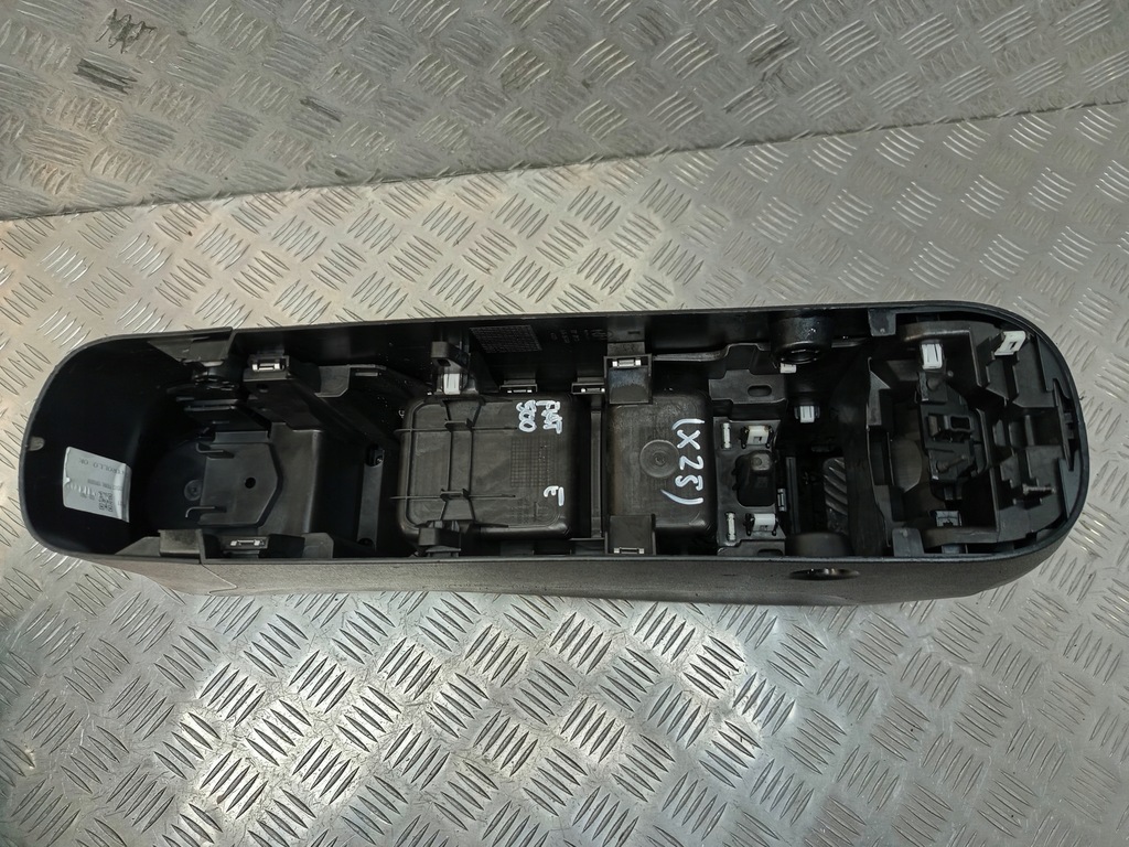 фото №10, Fiat 500e бардачок туннель туннель средний 735716581