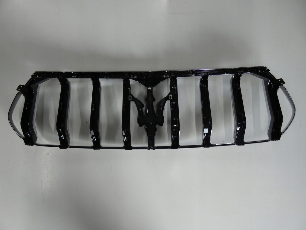 фото №5, Решітка радіатора, решітка радіатора maserati levante lift