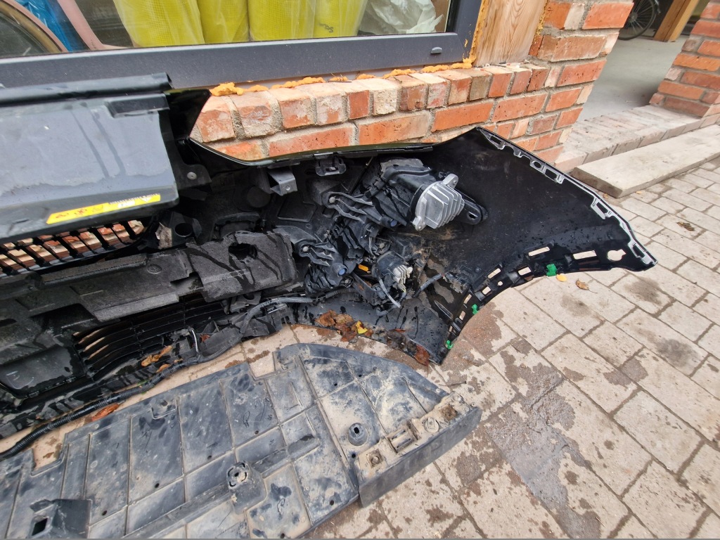 фото №7, Бампер перед передній peugeot 2008 ii 6 pdc