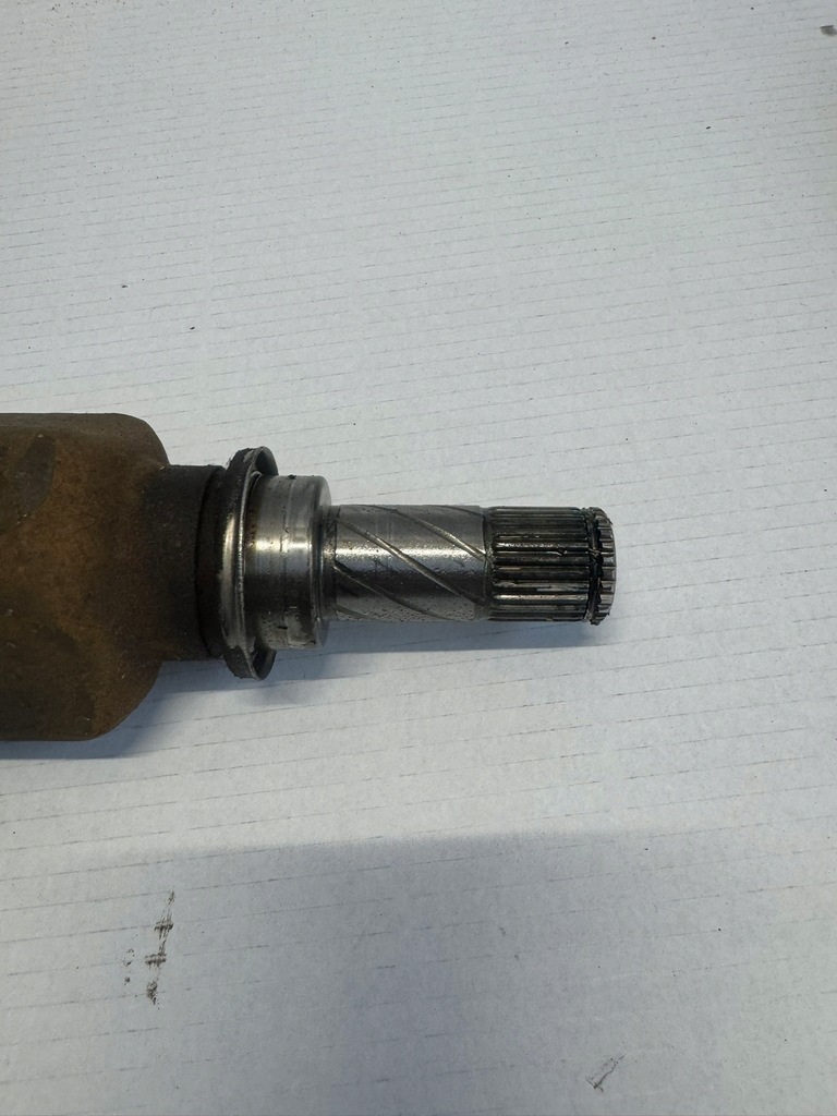 фото №4, Привідний вал лівий перед renault clio iii 1.5 dci напівавтомат 8200411381