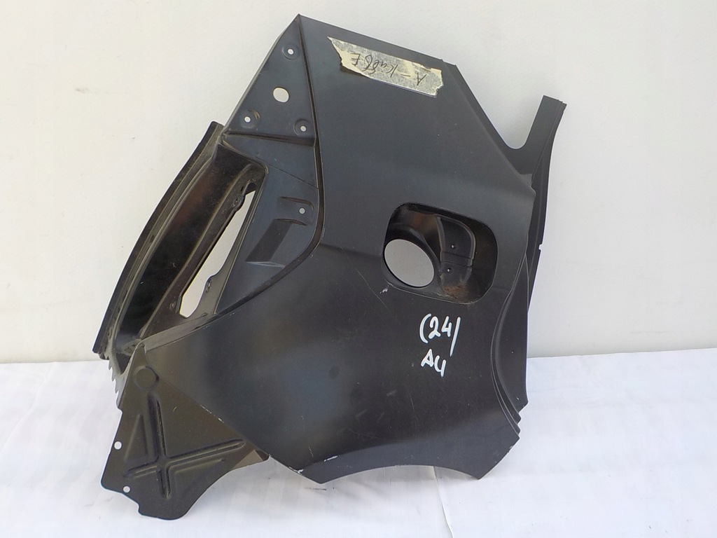 фото №1, Mercedes a w169 04- обшивка крила задня праве