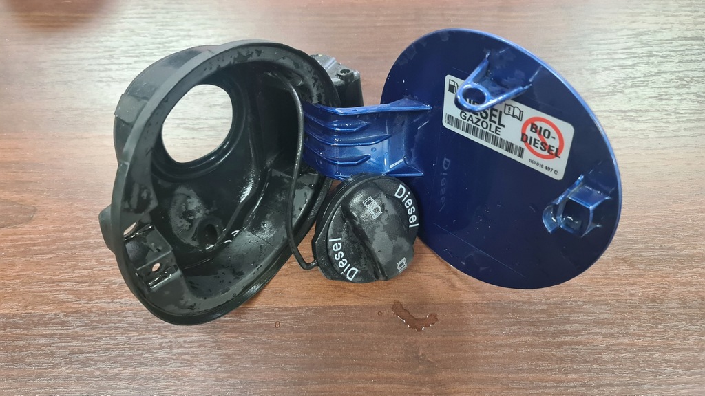 фото №1, Кришка заливної пального vw scirocco