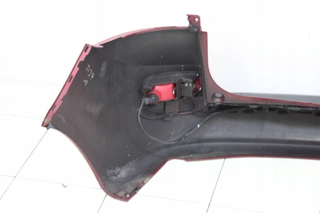 Renault clio 3 универсал рестайлинг  09r- бампер задний задний tennj Цена