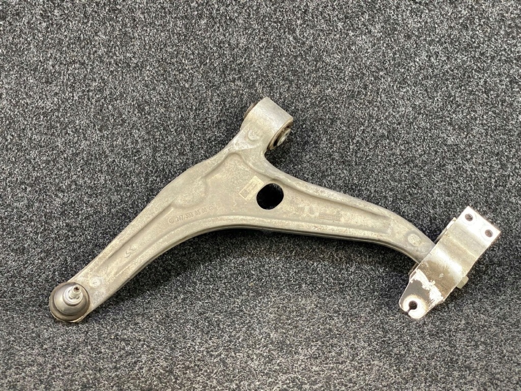 фото №1, Mercedes gla w247 важіль поперечний лівий перед a2473330300