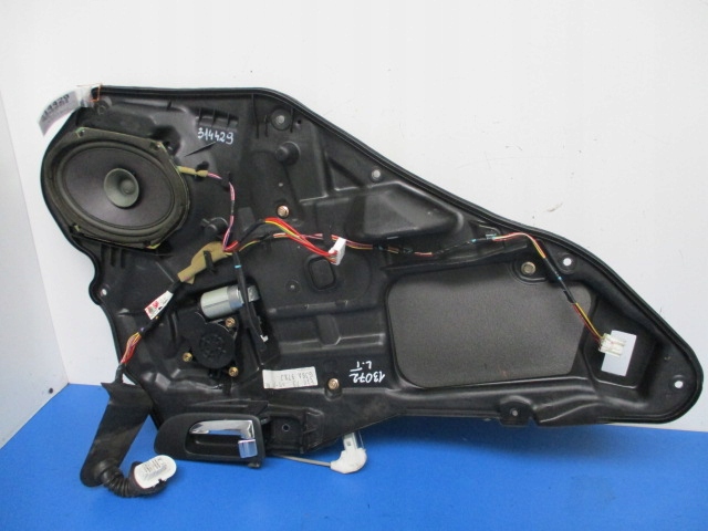 фото №1, Mazda 6 хэтчбек подъемник стекло левый задняя elektr