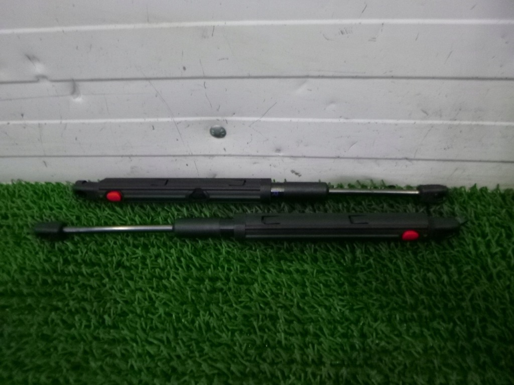 фото №1, Mercedes s-klasa w222 привод капот правый левый оригинальный номер