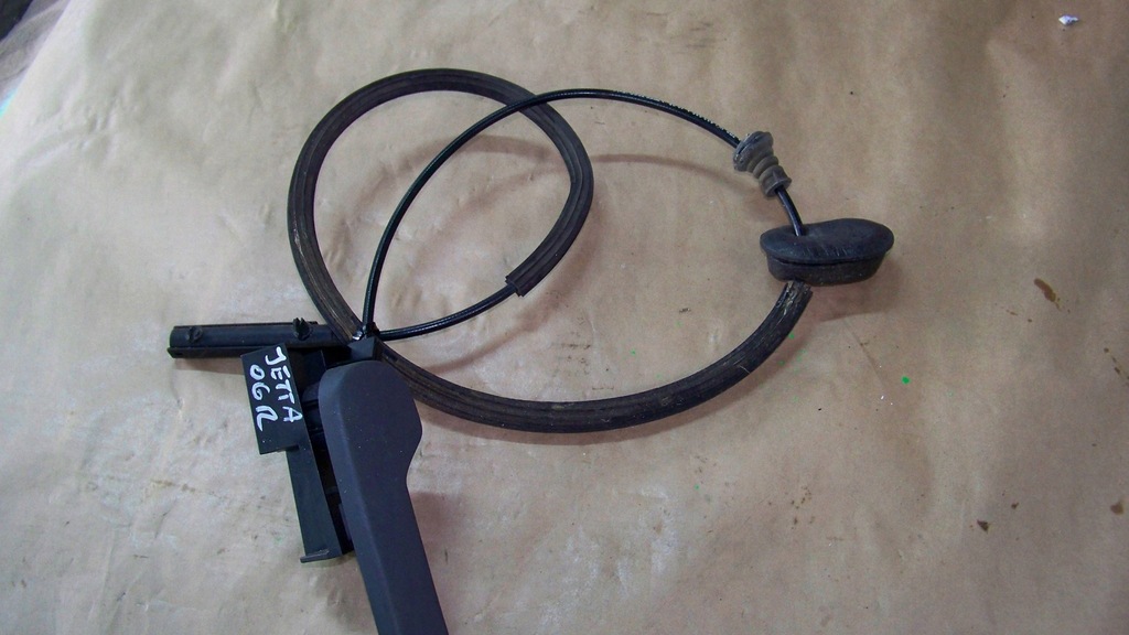 фото №1, Vw jetta 06r трос тягa капот