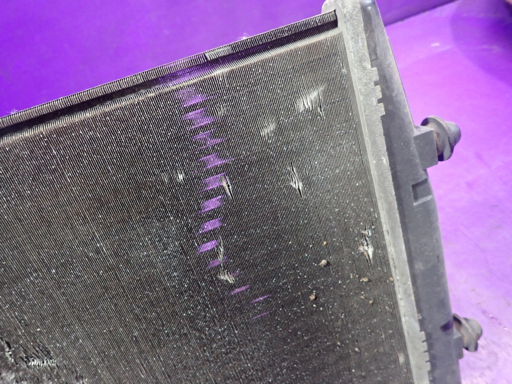 Toyota aygo 1 05-08 1.4 55km радиатор воды mr422133 Оригинал