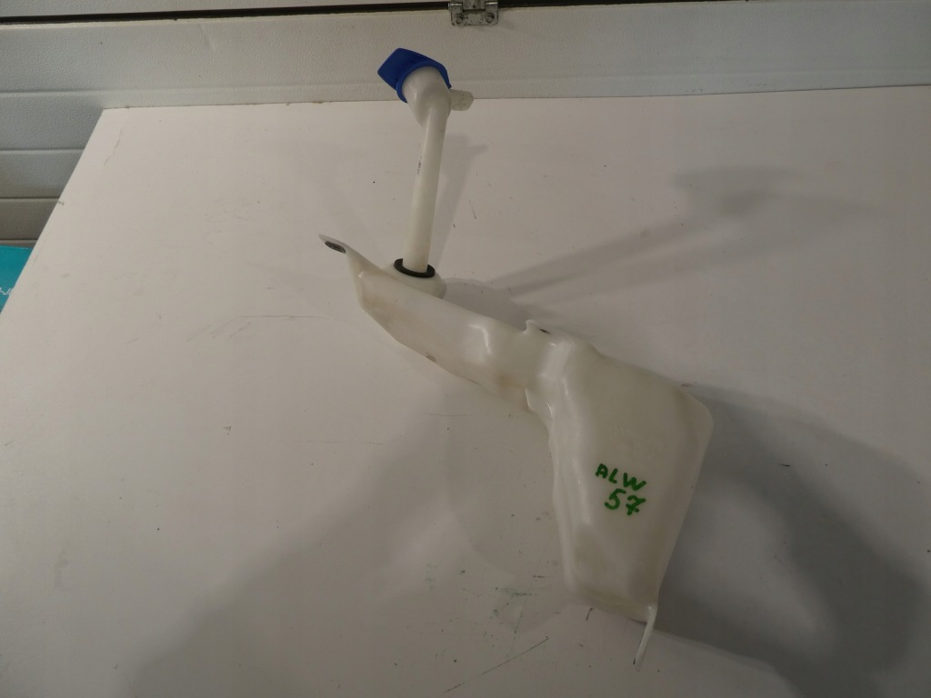 фото №1, Бачок омывателя vw amarok 2h0955453