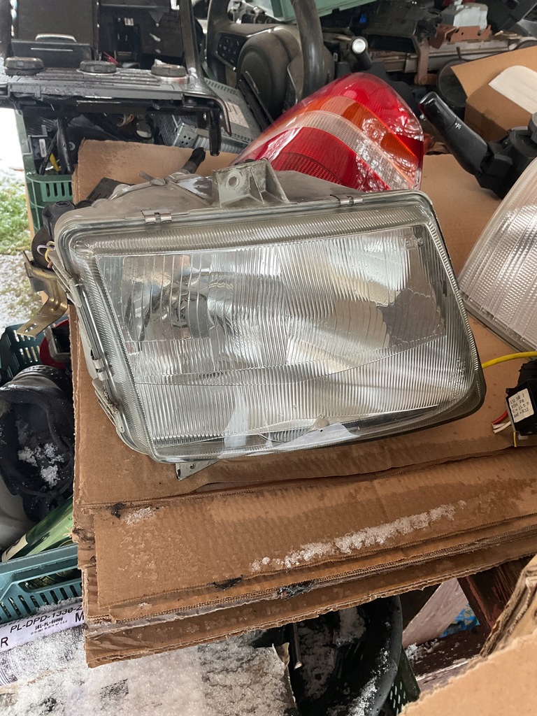 фото №1, Фара левый mercedes vito w638