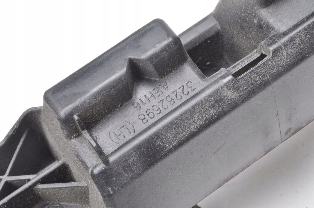 фото №8, Volvo v60 ii s60 iii 2018- направляющая кронштейн порог левый 32262698