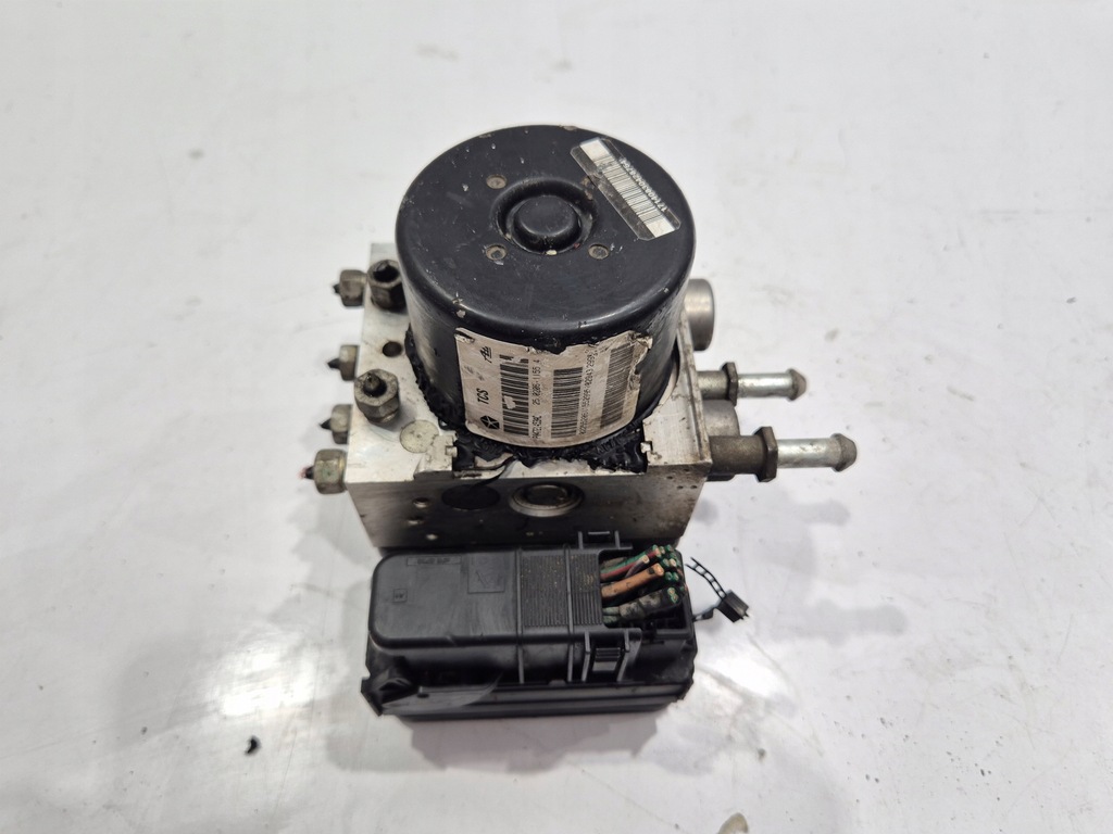 фото №8, Насос abs chrysler voyager iv 4 p04721453ac 00402775e000