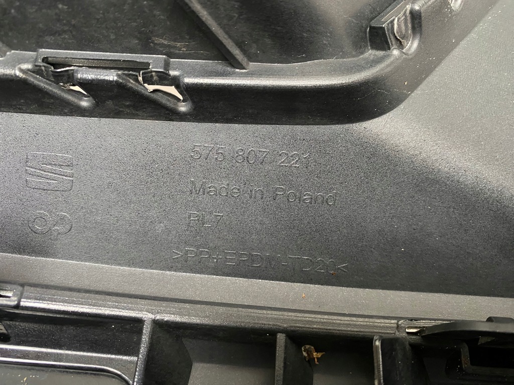 фото №14, Бампер перед передній seat ateca 575 омивачі