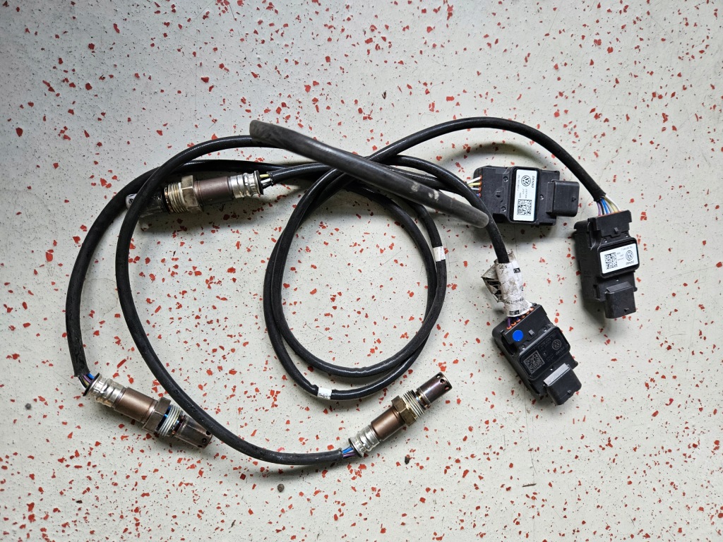 фото №1, Датчик nox датчик лямбда-зонд vag 05l907807j