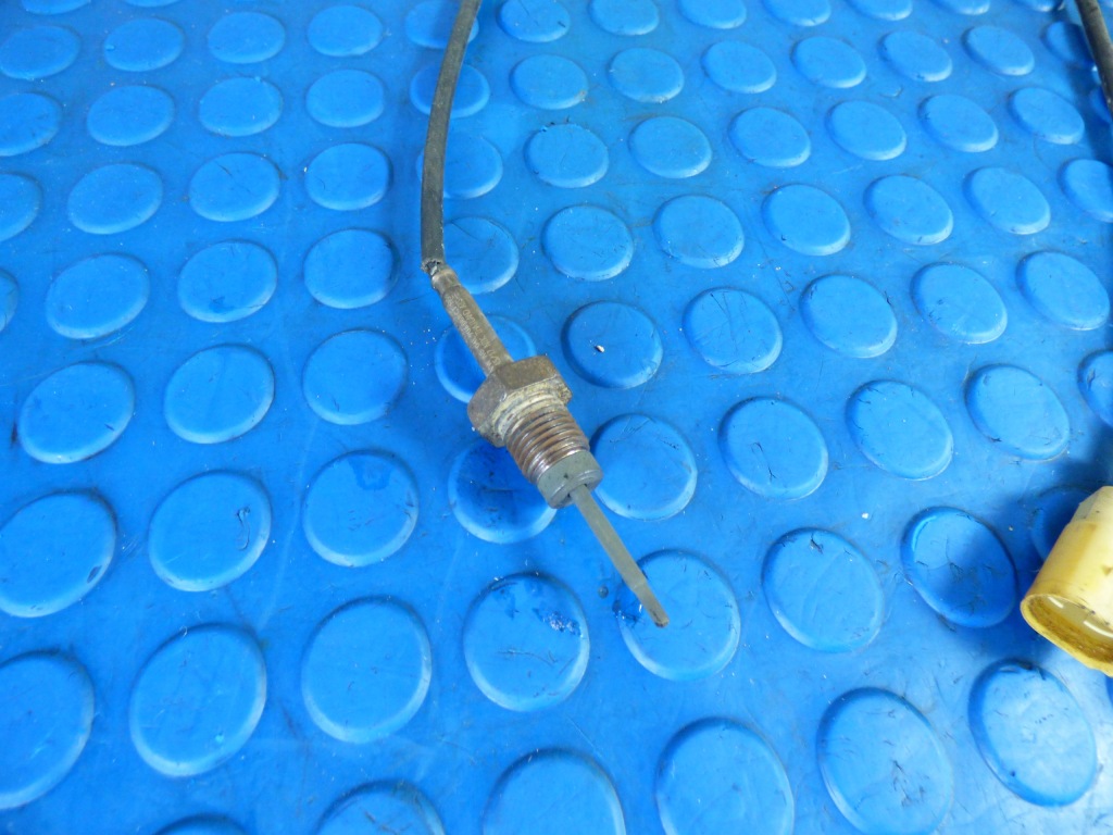 фото №2, Датчик температуры выхлопных газов sbdb skoda rapid 1.6tdi