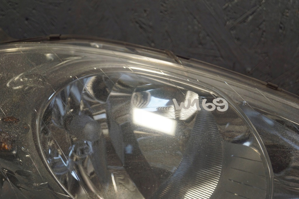 Купить Mercedes w169 фара правый  перед s2341 uk