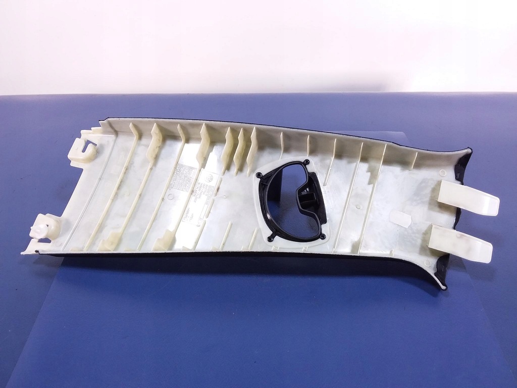 фото №6, Bmw 3 e90 e91 защита стойка b правая czarna 7058336