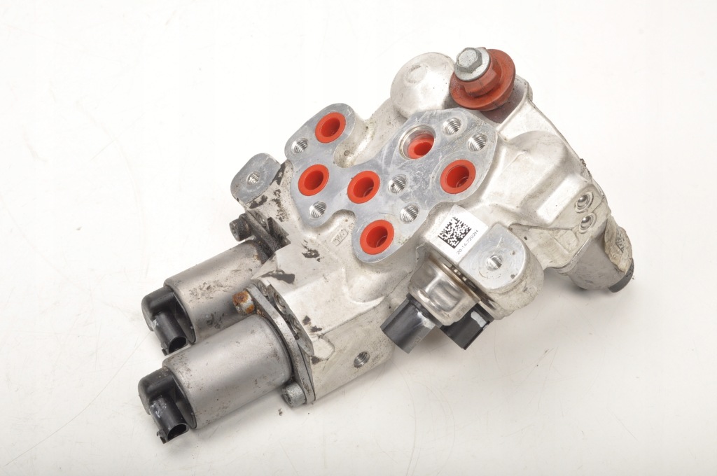 Купить Rolls-royce wraith rr5 насос подвеска 10641010