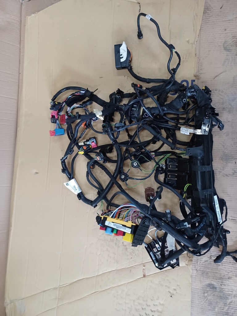 фото №7, Opel grandland 1.2 электропроводка отсек двигателя