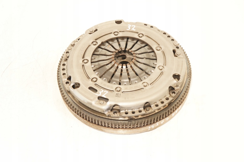 фото №1, Колесо двомасовий vw golf t-roc 1,0tsi 04c105266e kpl.