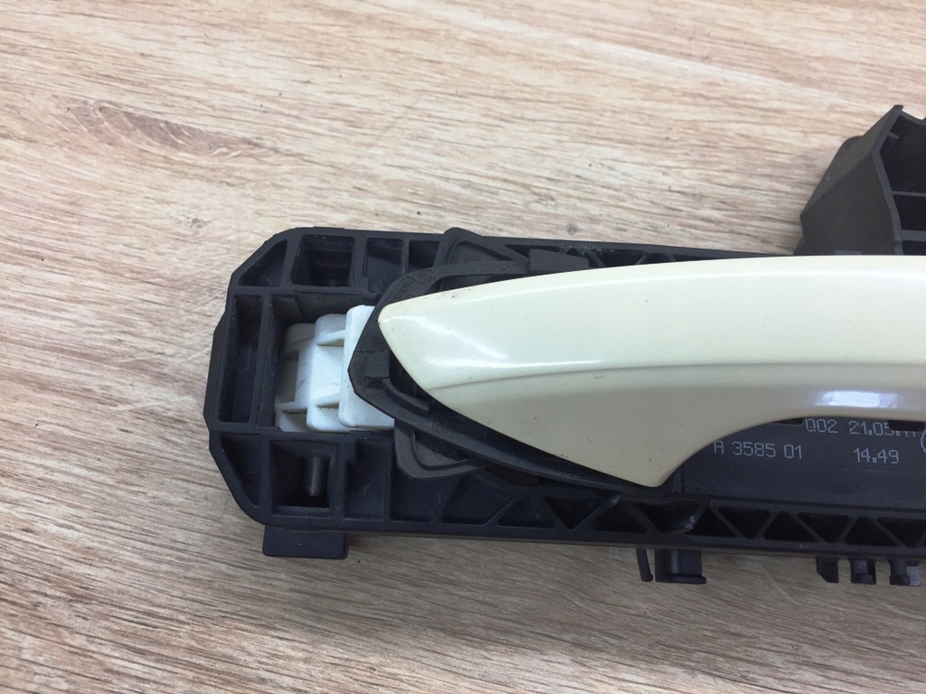 Mercedes gla w156 ручка наружная правый задний Цена