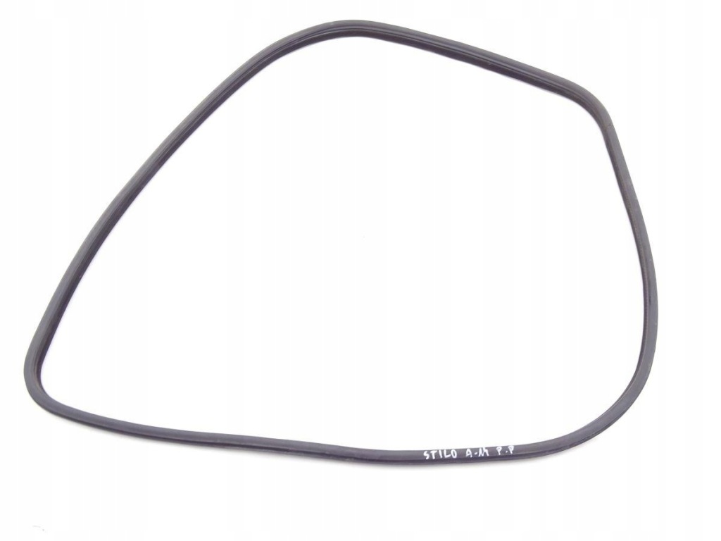 фото №1, Fiat stilo 01-07 прокладка дверь правый перед 5d hb