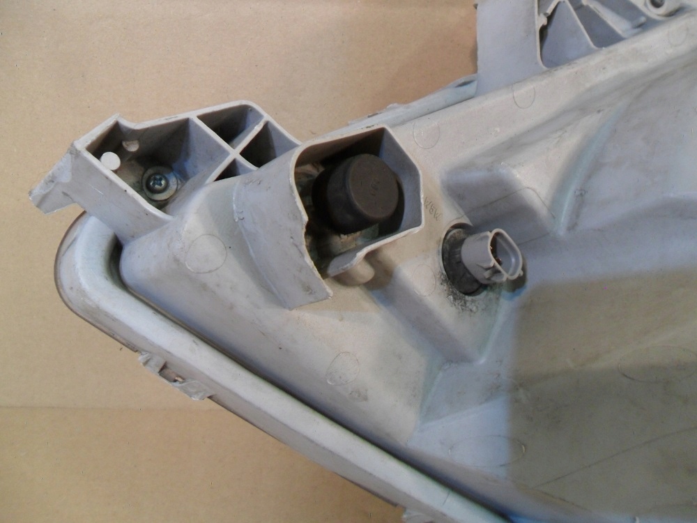 фото №11, Toyota hilux n70 2009 2010 2011 фара правый