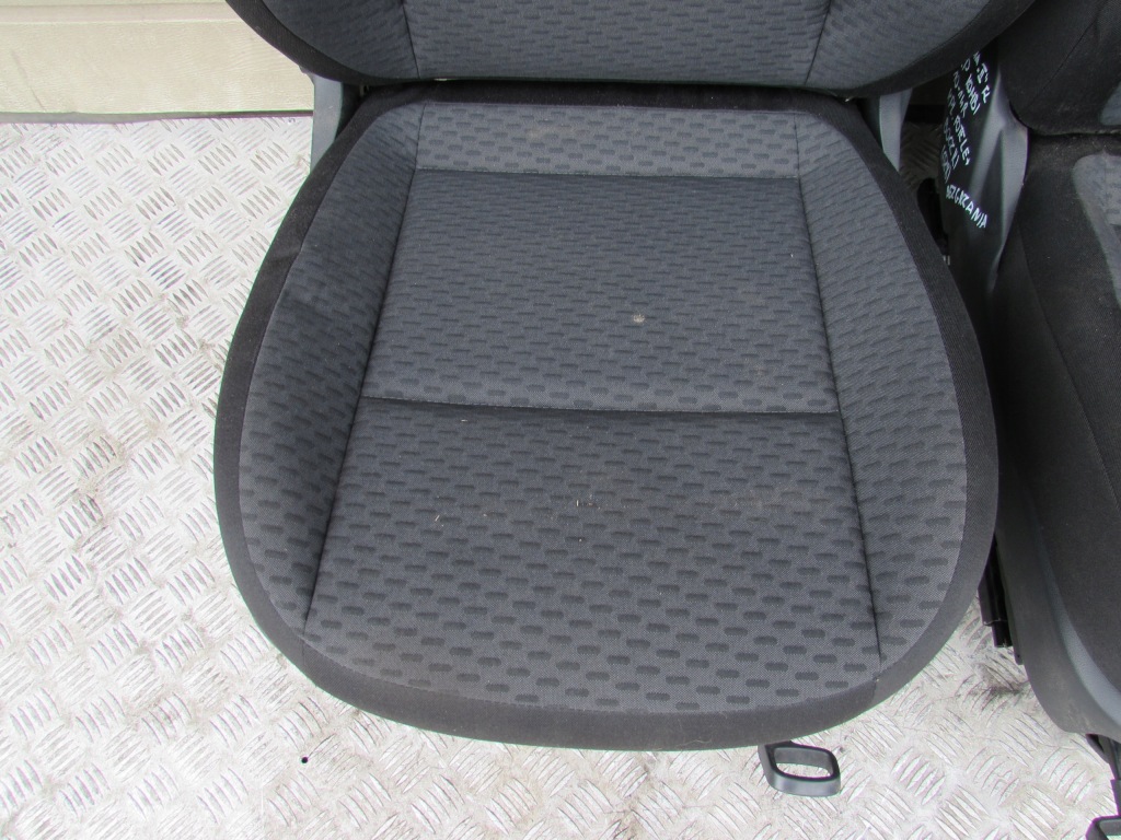 фото №13, Сиденья перед задняя обшивки skoda fabia ii 10-14r. kombi